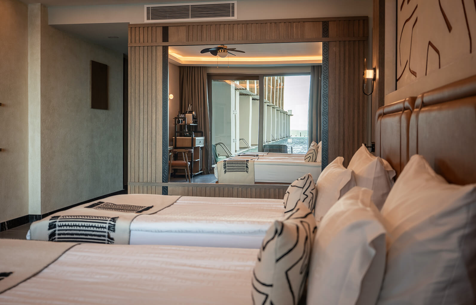 Ethno Hotels Konaklama Odalar Suitler Family Swim Up Suite Alt Banner 14