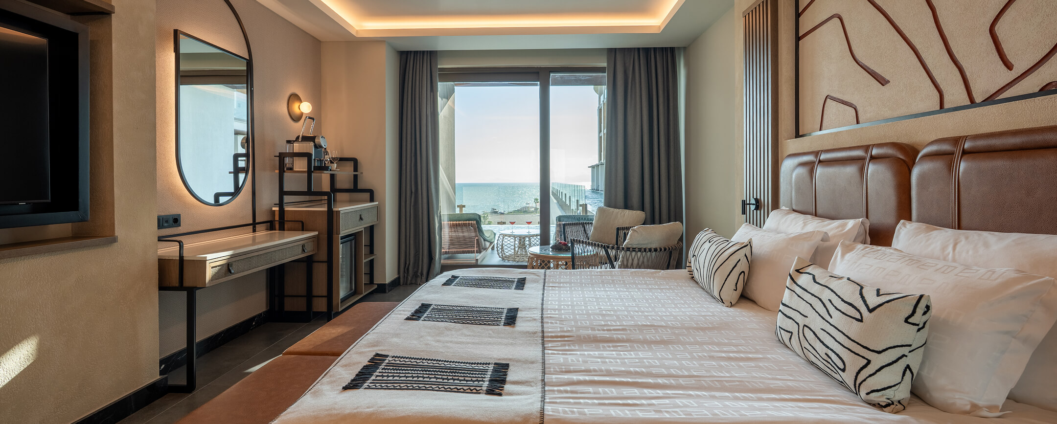 Ethno Hotels Konaklama Odalar Suitler Family Swim Up Suite Ust Banner 2