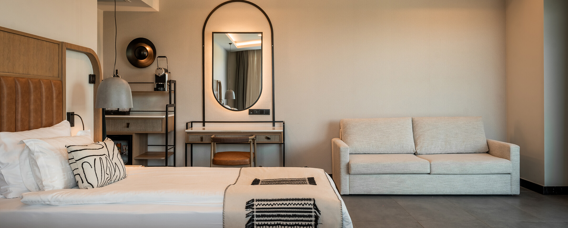 Ethno Hotels Konaklama Odalar Suitler Corner Suite Swim Up Ust Banner 8