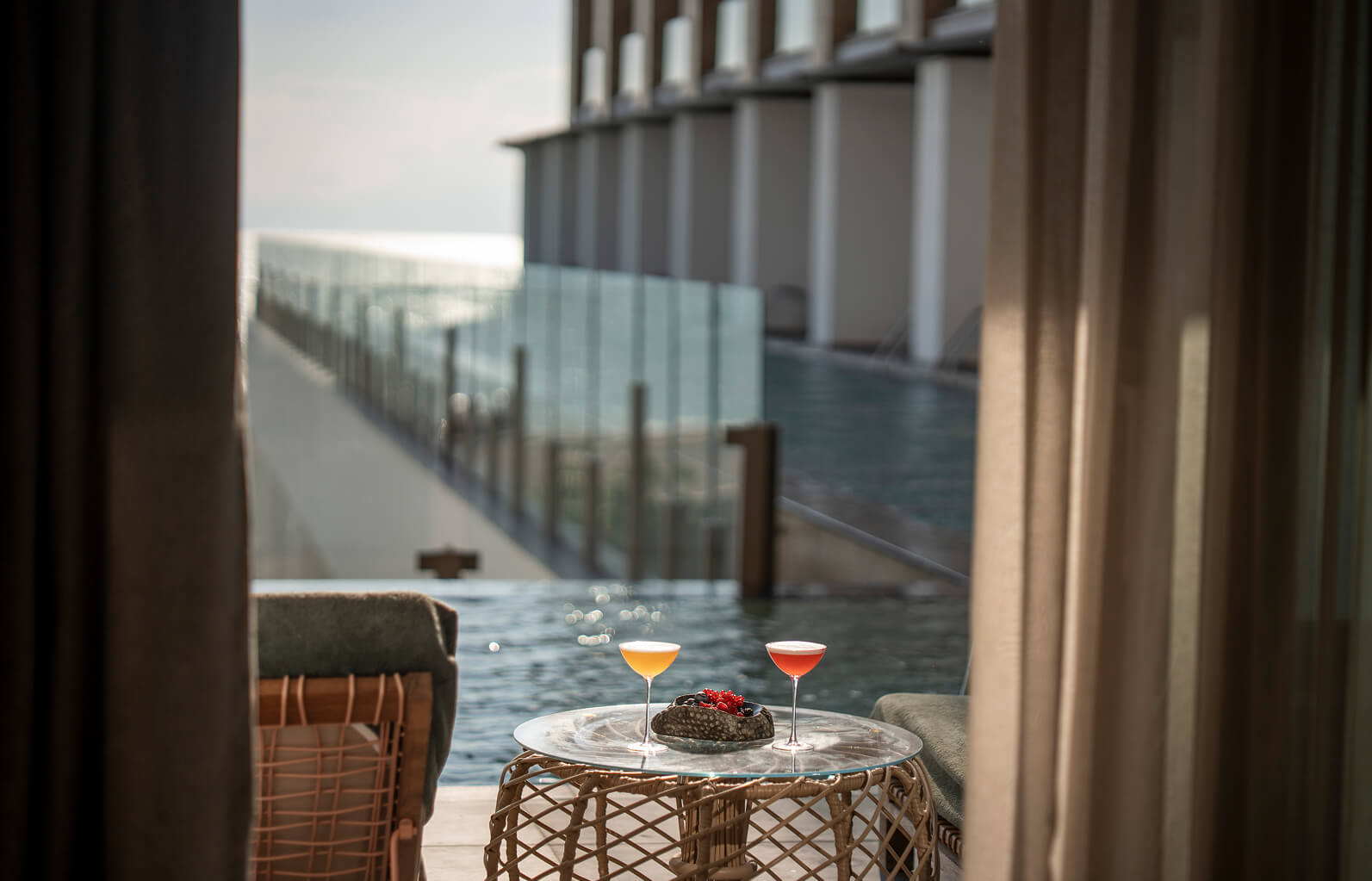 Ethno Hotels Konaklama Odalar Suitler Family Swim Up Suite Alt Banner