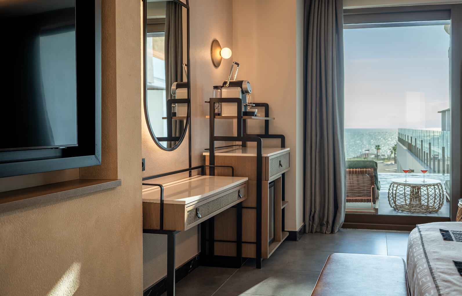 Ethno Hotels Konaklama Odalar Suitler Family Swim Up Suite Alt Banner 4