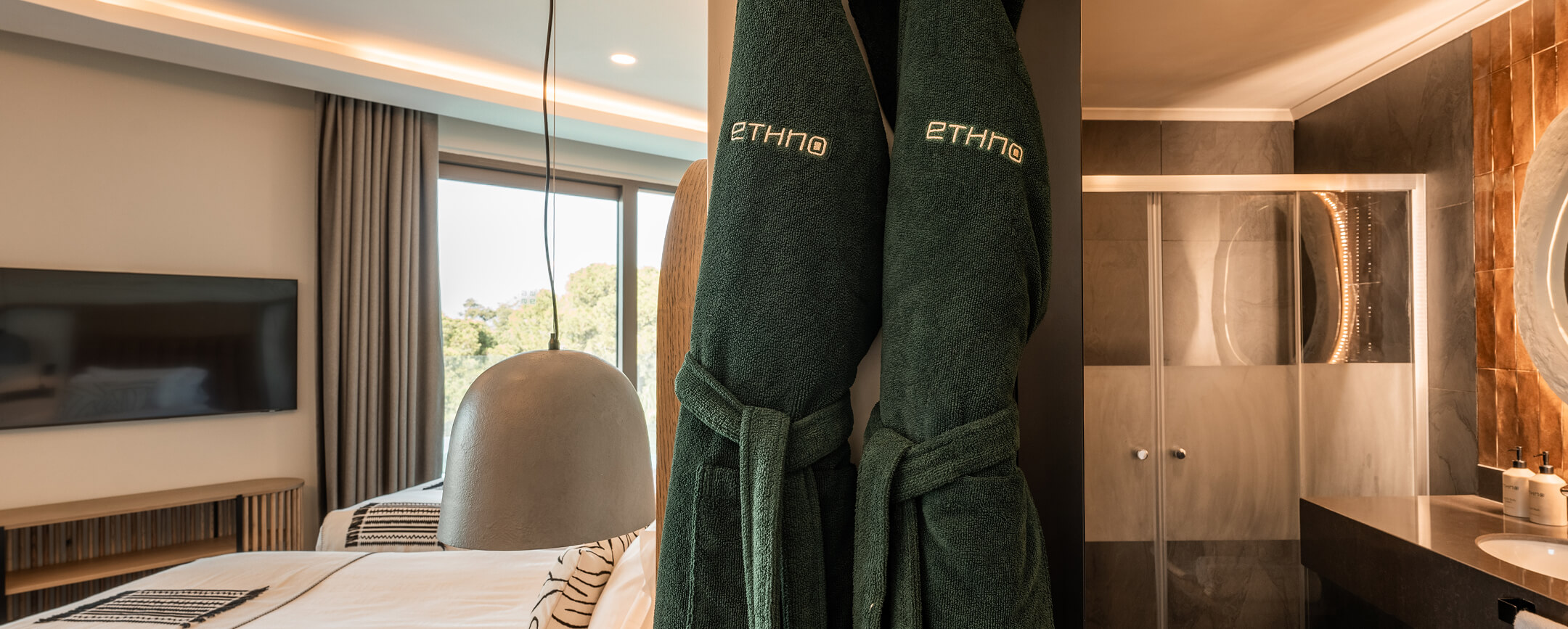 Ethno Hotels Konaklama Odalar Suitler Corner Suite Swim Up Ust Banner (1)