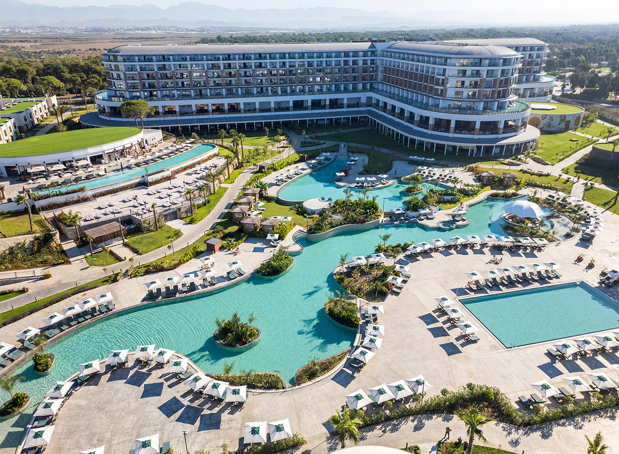 Ethno Belek Pools Card