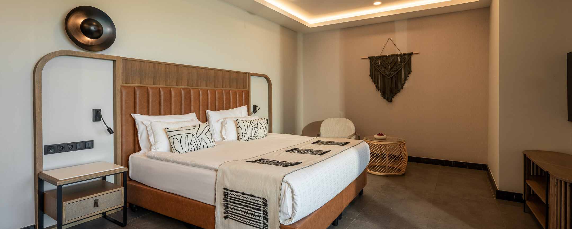 Ethno Hotels Konaklama Odalar Suitler Corner Suite Swim Up Ust Banner 3